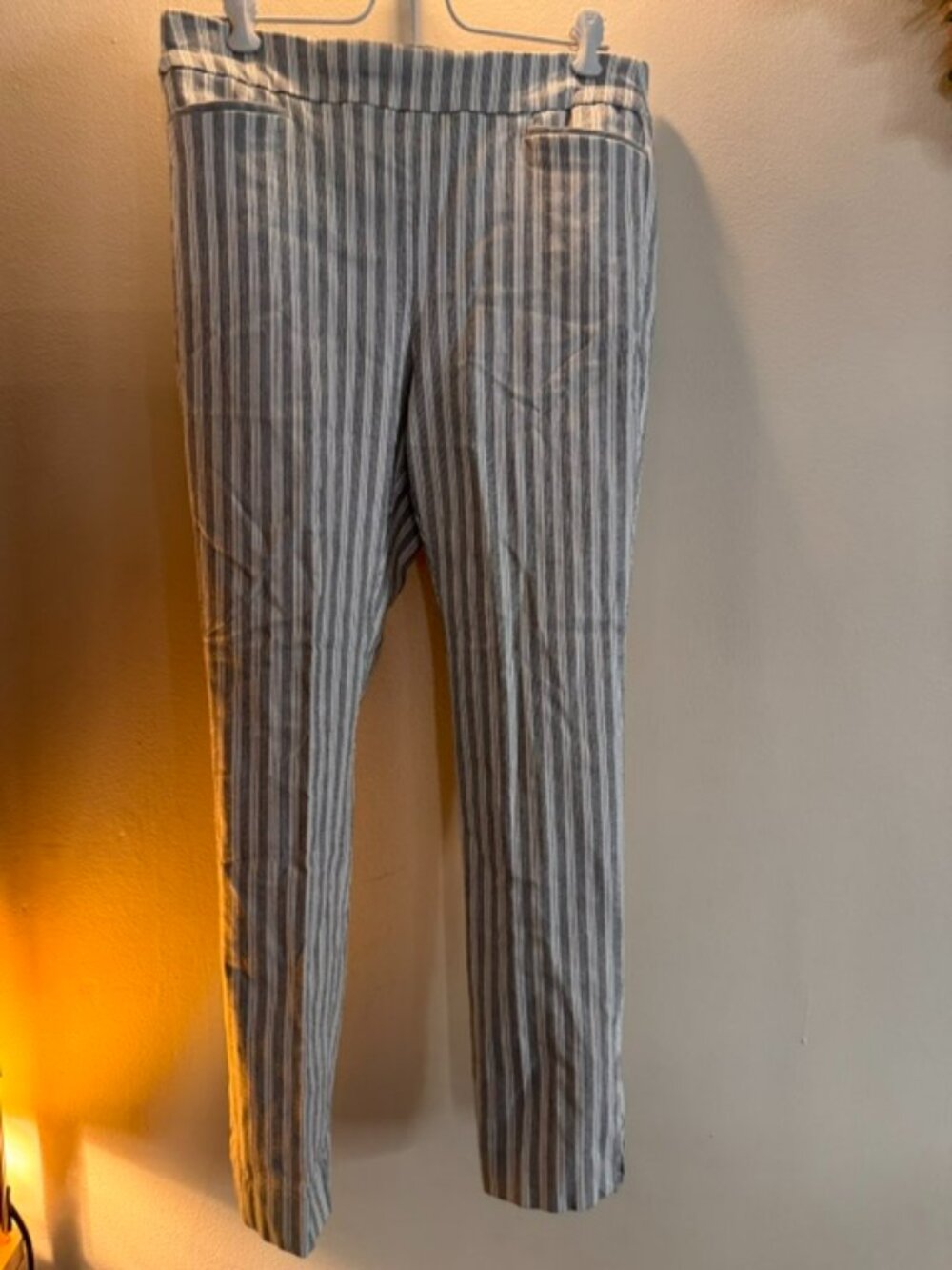 Chico's pull on pants striped size .5